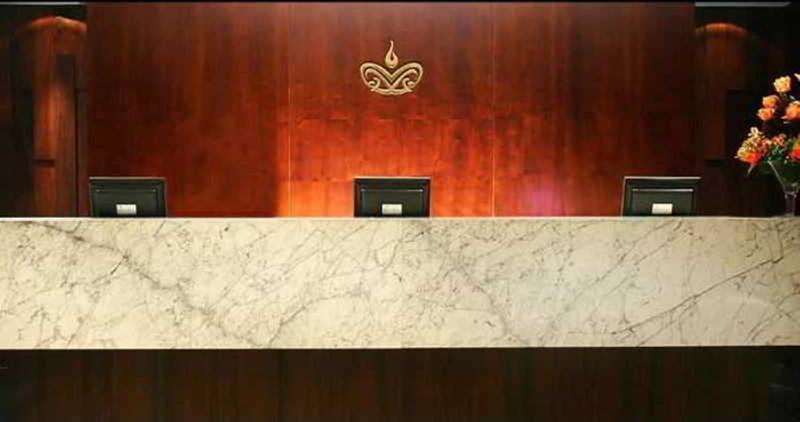 Majestic Palace Hotel Florianópolis Exterior foto The front desk at the Crown Towers